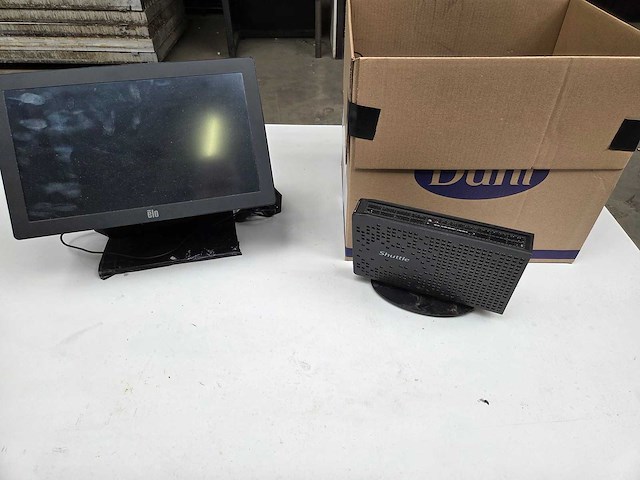Shuttle pc / elo - desktop (7x) - afbeelding 1 van  6