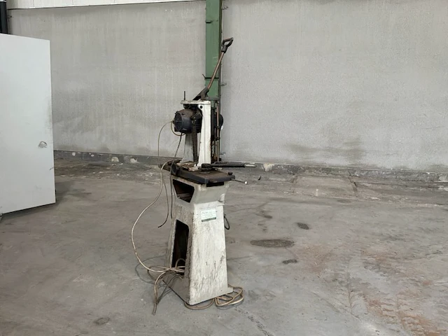 Sicar 250 kettingfreesmachine - afbeelding 4 van  10