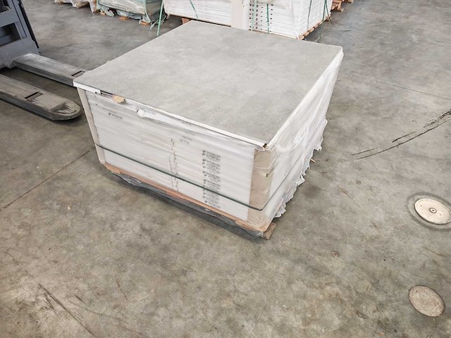 Sichenia block grey mat 90x90 cm tegel 9,72 m² - afbeelding 1 van  7
