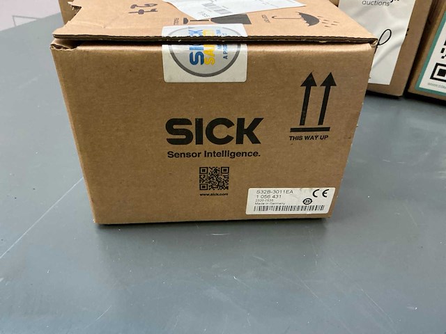 Sick s32b-3011ea remote scanner head safety laser - afbeelding 2 van  3