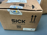 Sick s32b-3011ea remote scanner head safety laser - afbeelding 2 van  3