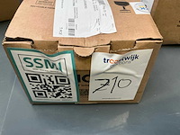 Sick s32b-3011ea remote scanner head safety laser - afbeelding 3 van  3