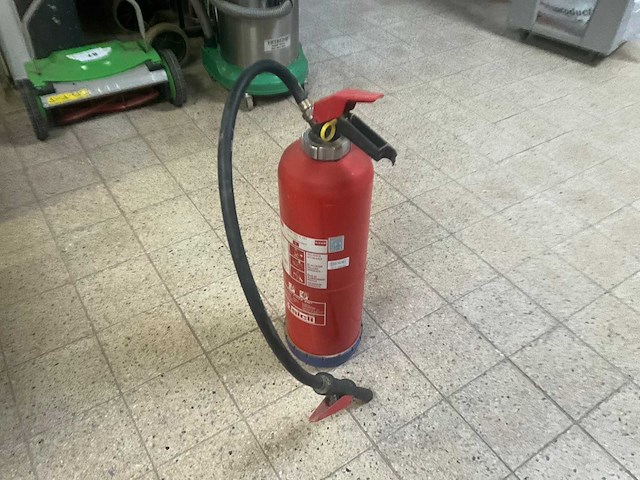 Sicli aqua 9m1 brandblusapparaat - afbeelding 1 van  5