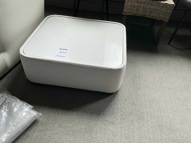 Side tables - afbeelding 1 van  3