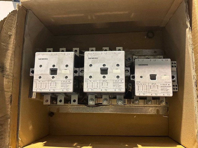 Siemens 3tf contactoren - afbeelding 1 van  4