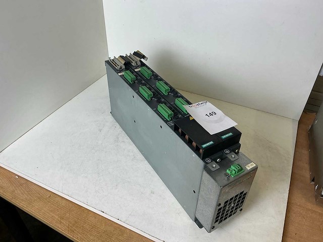 Siemens 6bk1700-2ba00-0aa0 power output module (2x) - afbeelding 1 van  8