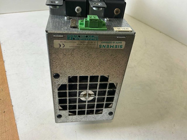 Siemens 6bk1700-2ba00-0aa0 power output module (2x) - afbeelding 4 van  5