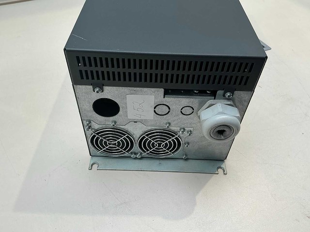Siemens 6se02021aa240aa6-z frequentieregelaar - afbeelding 4 van  6