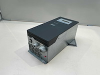 Siemens 6se02021aa262aa6-z frequentieregelaar - afbeelding 1 van  3