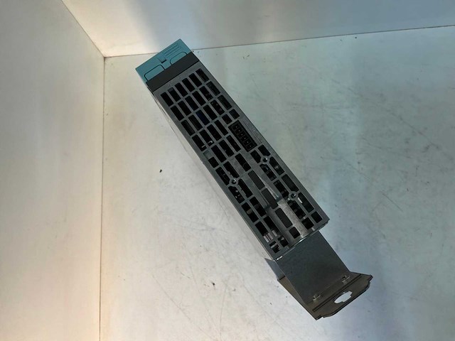 Siemens 6sl3100-1ae31-0ab0 braking module - afbeelding 6 van  7