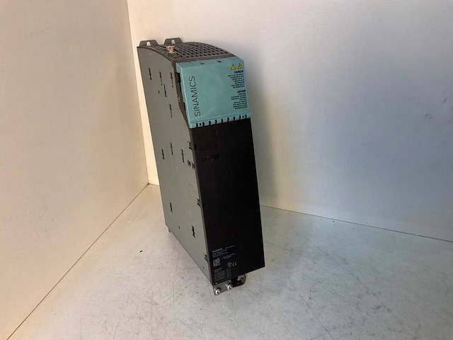 Siemens 6sl3120-1te23-0aa3 single motor module - afbeelding 1 van  8