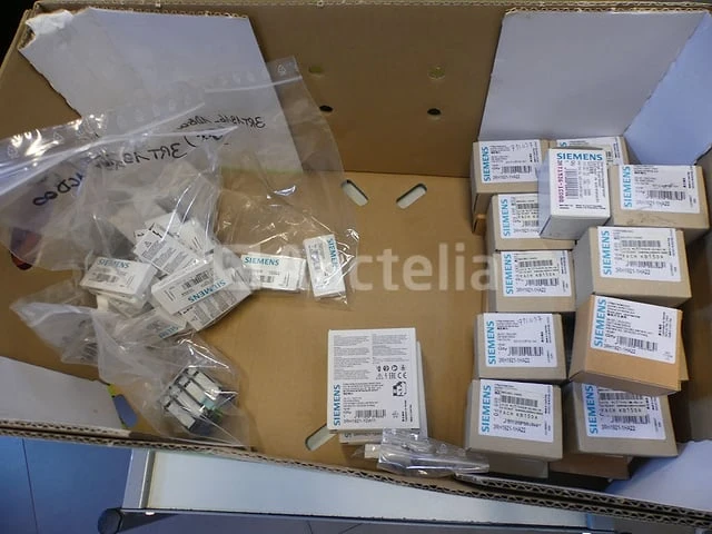 Siemens automatiseringshardware set - afbeelding 2 van  7