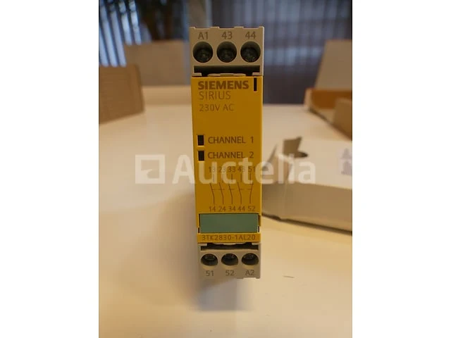 Siemens automatiseringshardware set - afbeelding 12 van  17