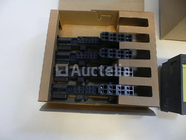 Siemens automatiseringshardware set - afbeelding 17 van  17