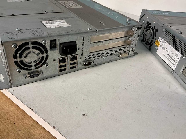 Siemens box pc simatic ipc627c industriële computer (2x) - afbeelding 4 van  7