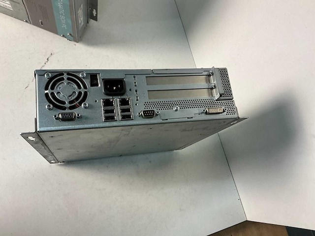 Siemens box pc simatic ipc627c industriële computer (2x) - afbeelding 6 van  7