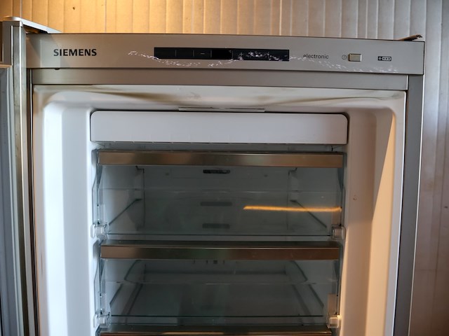 Siemens diepvries - afbeelding 4 van  9