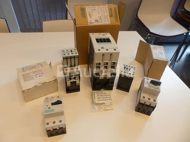 Siemens elektrische apparatuurpakket - afbeelding 1 van  17
