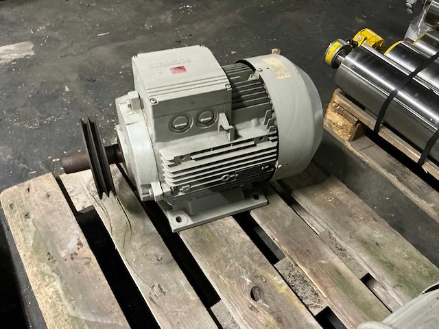 Siemens elektromotor (2x) - afbeelding 5 van  6