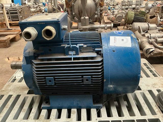 Siemens elektromotor - afbeelding 1 van  3