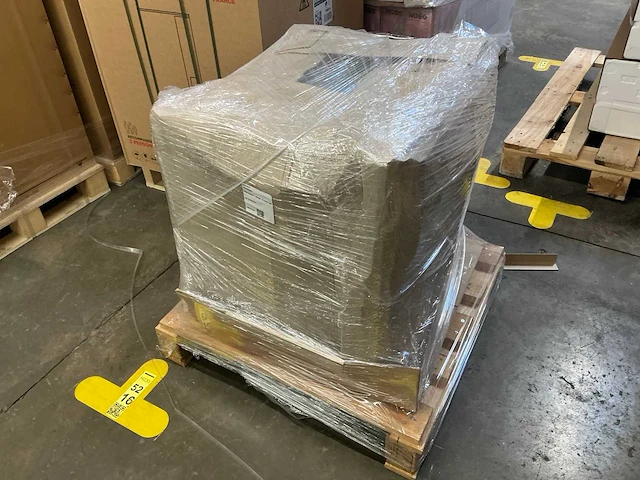 Siemens hb676gbs1 iq700 inbouwoven met pyrolyse zelfreiniging - afbeelding 2 van  3