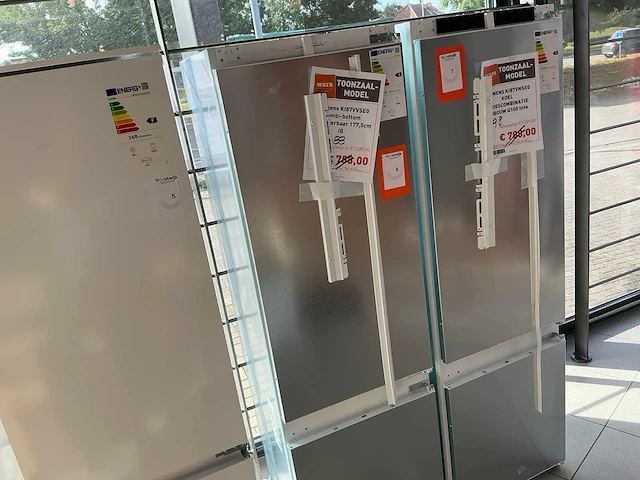 Siemens ki87vvse0 inbouw combi-koelkast - afbeelding 1 van  5