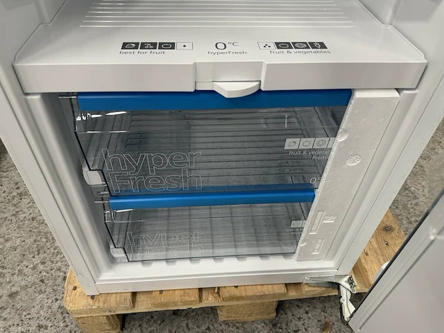 Siemens koel/vrieskast, 139 cm hoog - afbeelding 5 van  8