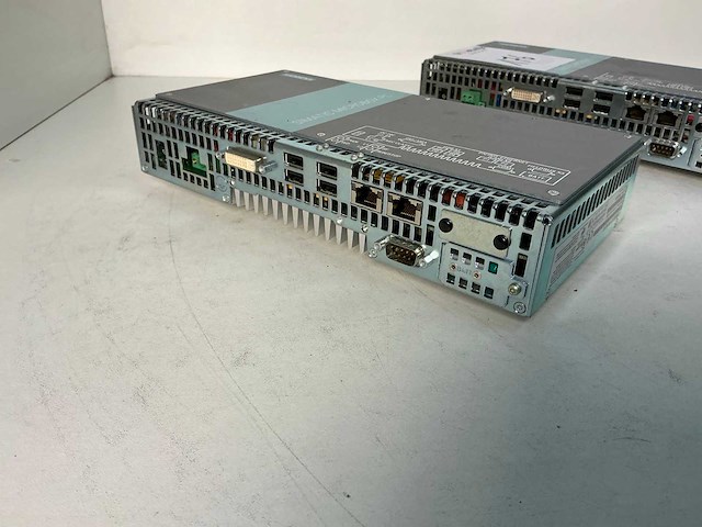 Siemens microbox pc simatic ipc427c industriële computer (2x) - afbeelding 4 van  8