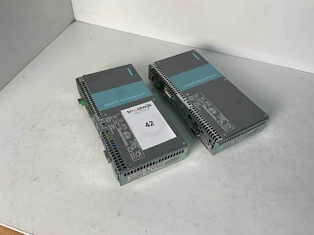 Siemens microbox pc simatic ipc427c industriële computer (2x) - afbeelding 1 van  7
