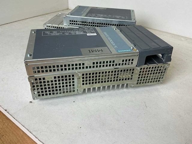 Siemens microbox pc simatic ipc427e microbox pc (2x) - afbeelding 4 van  8