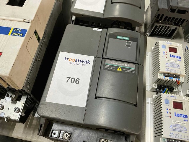 Siemens micromaster 440 frequentieregelaar - afbeelding 1 van  2