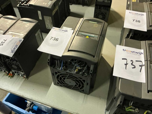 Siemens micromaster 440 frequentieregelaar - afbeelding 3 van  4