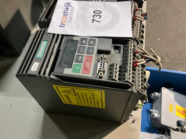 Siemens micromaster vector frequentieregelaar (3x) - afbeelding 2 van  7