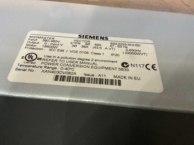 Siemens midimaster vector 6se3223-5dh50 frequentieregelaar - afbeelding 6 van  6