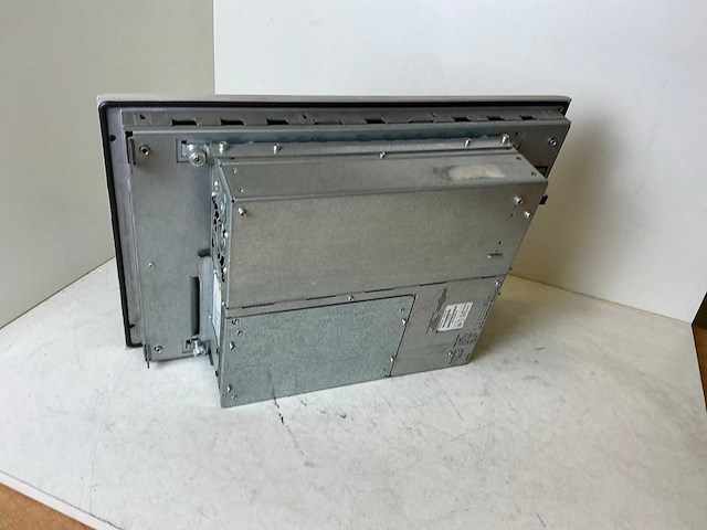 Siemens simatic hmi ipc677c bedieningspaneel - afbeelding 3 van  5