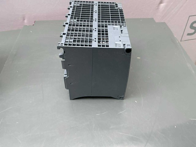 Siemens simatic industrial cpu - afbeelding 4 van  5