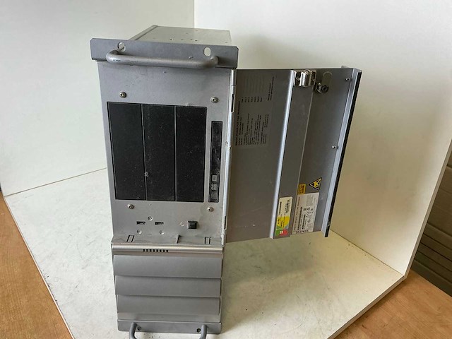 Siemens simatic ipc547e pc rack - afbeelding 4 van  7