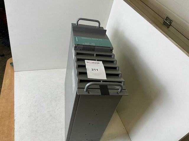 Siemens simatic ipc847c pc rack - afbeelding 3 van  7