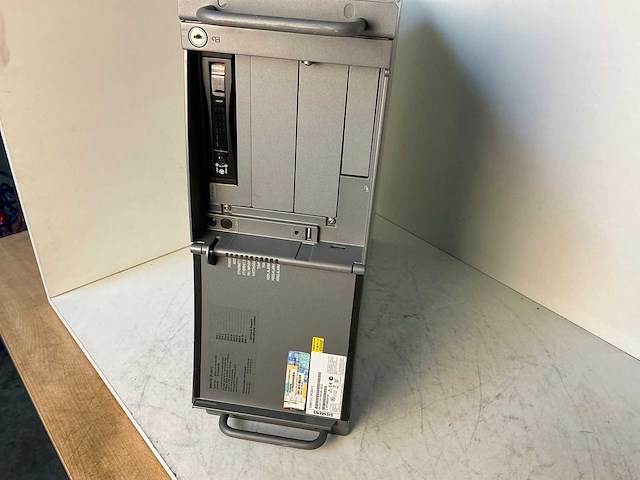 Siemens simatic ipc847c pc rack - afbeelding 7 van  9