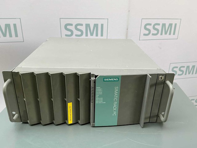 Siemens simatic ipc847d industriële rack pc-server - afbeelding 1 van  5
