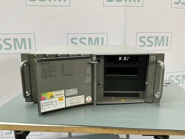 Siemens simatic ipc847d industriële rack pc-server - afbeelding 2 van  5