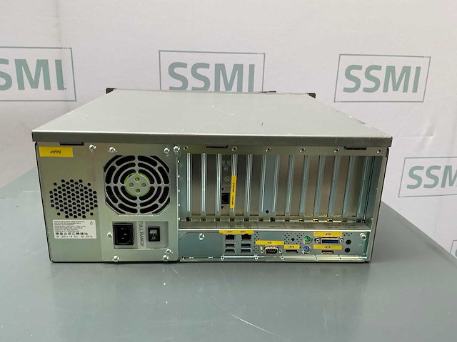 Siemens simatic ipc847d industriële rack pc-server - afbeelding 4 van  5