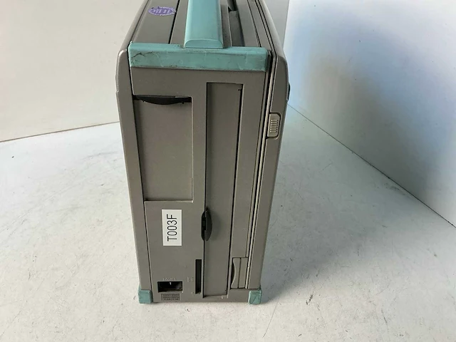 Siemens simatic pg 6es7750-1aa11-4rb2 industriële programmeer-laptop - afbeelding 6 van  9