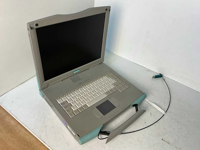Siemens simatic pg industriële programmeer-laptop - afbeelding 3 van  10