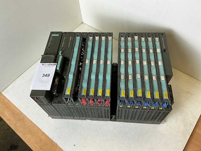 Siemens simatic s7-400 plc-rack - afbeelding 1 van  7