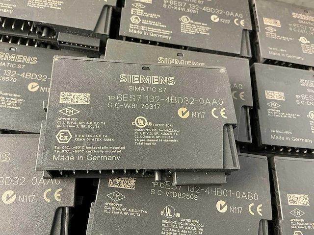 Siemens simatic s7 6es7 132-4bd32-0aa0 digitaal ingangsmodule (200x) - afbeelding 3 van  6