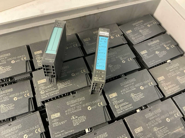 Siemens simatic s7 6es7 132-4bd32-0aa0 digitaal ingangsmodule (200x) - afbeelding 5 van  6