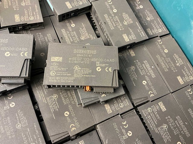 Siemens simatic s7 uitgangsmodules (300x) - afbeelding 3 van  7