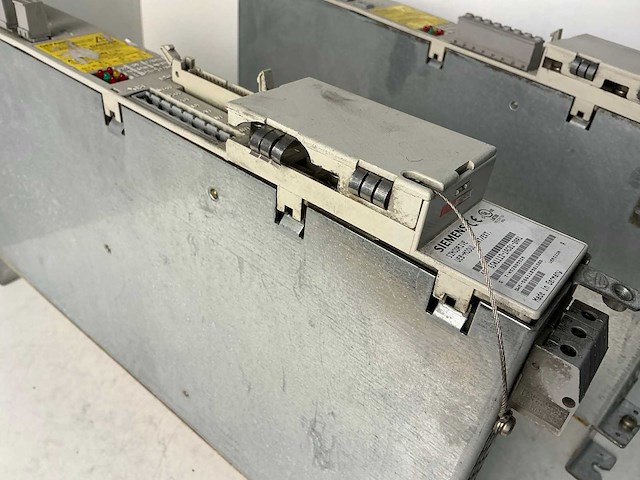 Siemens simodrive 6sn1112-1ac01-0aa1 ueb interface modul (2x) - afbeelding 6 van  7