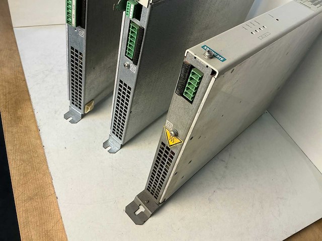 Siemens simovert braking unit (3x) - afbeelding 7 van  7
